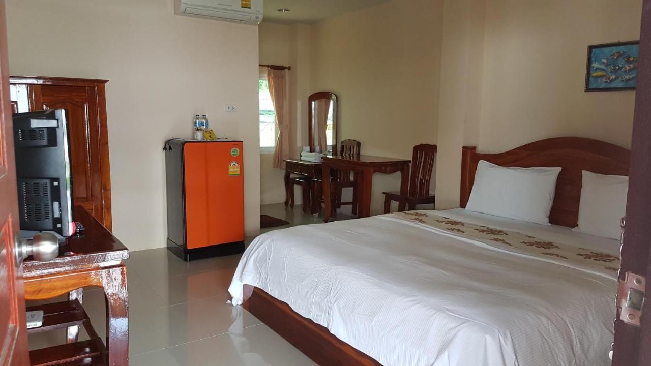 Ratchaphruek Resort Lop Buri Eksteriør bilde